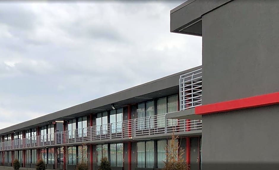 Motel 6 Louisville, Ky- Airport/ Fair Expo