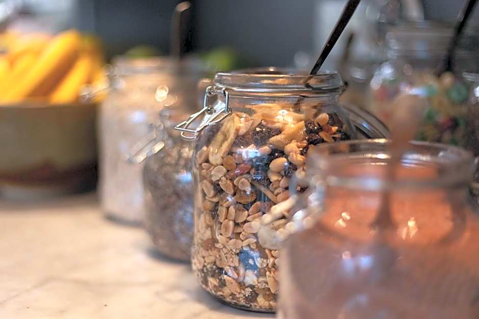 Dazzler by Wyndham Polo