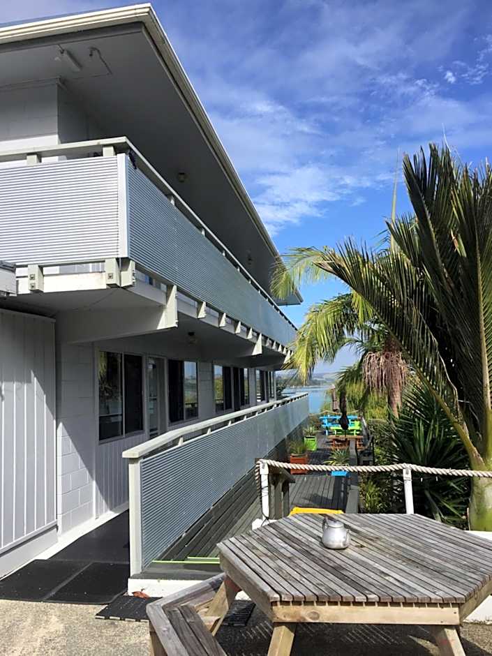 Pacific Harbour Lodge