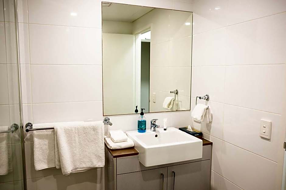 Baileys Serviced Apartments