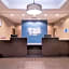 Holiday Inn Express & Suites BAKERSFIELD AIRPORT