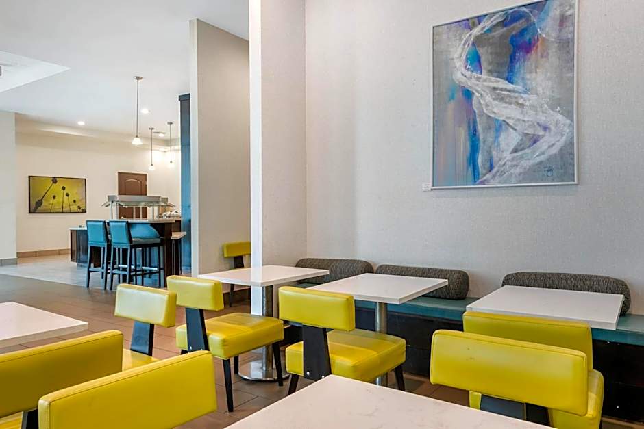Staybridge Suites St. Petersburg FL By IHG