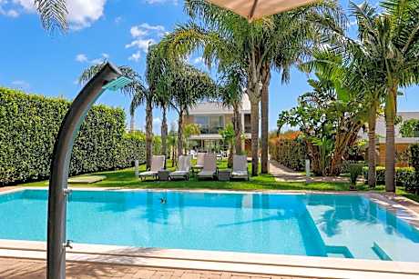 Double Room with Pool View