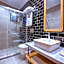 Arwen Hotel
