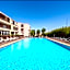 Modern 2BR Apartment with Pool & Secure Parking in Marrakech