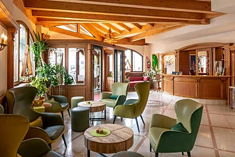 Cavallino Lovely Hotel