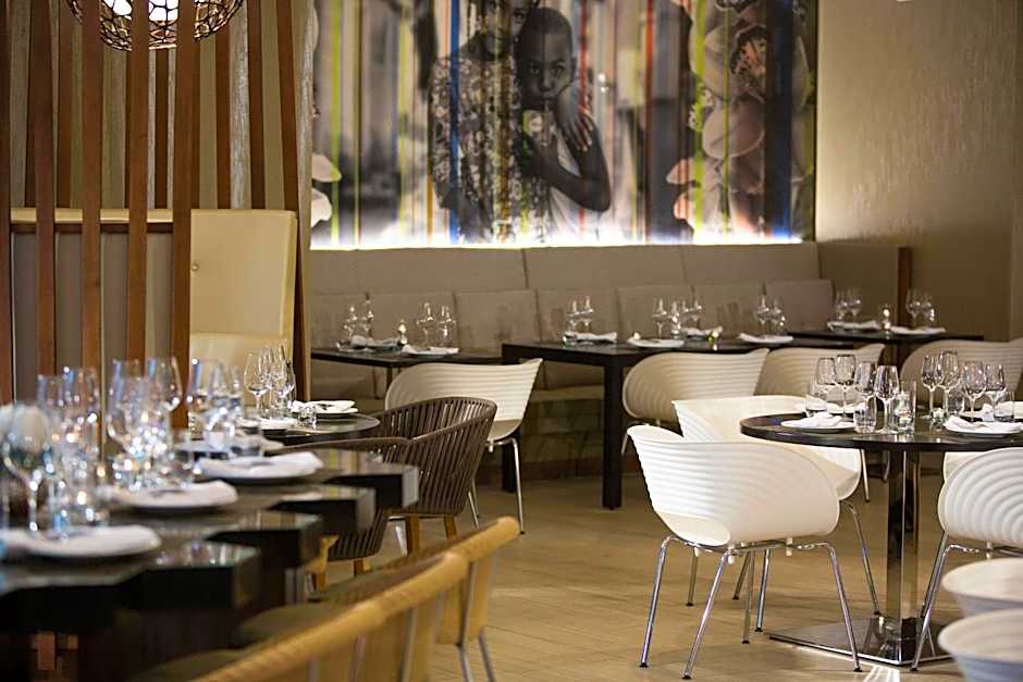 Renaissance by Marriott Santo Domingo Jaragua Hotel & Casino