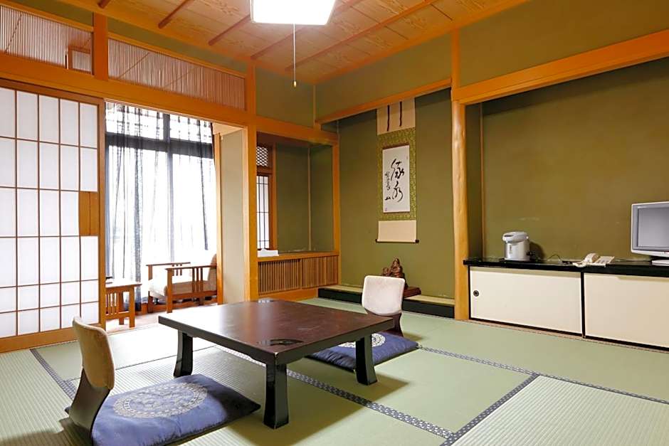 Okada Ryokan Warakutei