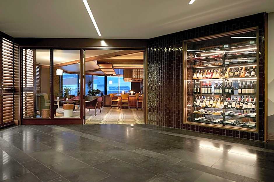 DoubleTree by Hilton Montreal