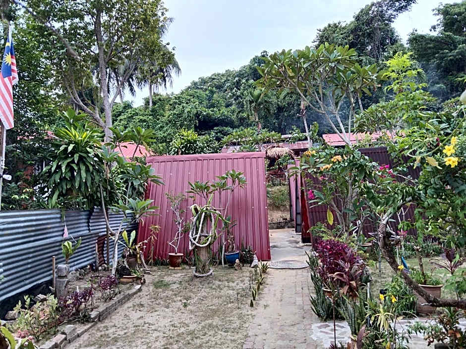 Nazri Nipah Camp Pangkor