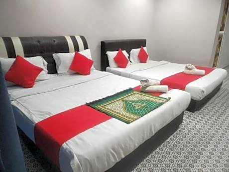 Deluxe Family Suite