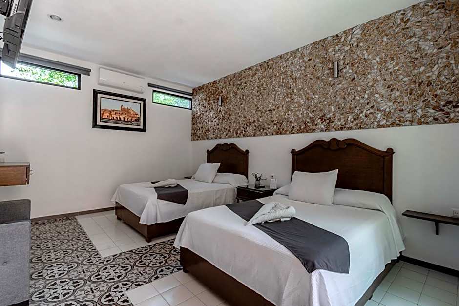 Hotel Colonial Zaci by GuruHotel
