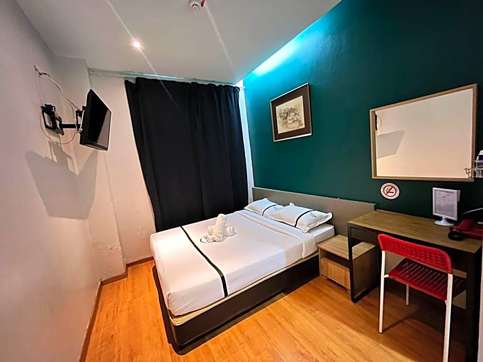 Smile Hotel Wangsa Maju