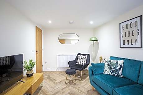 Portsoy Retreat - SJA Stays - Luxury 1 Bed Cottage