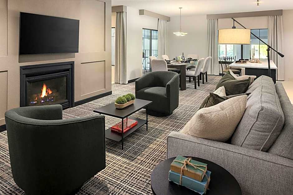 Ironwood Lodge, Lake Elmo, Series by Marriott