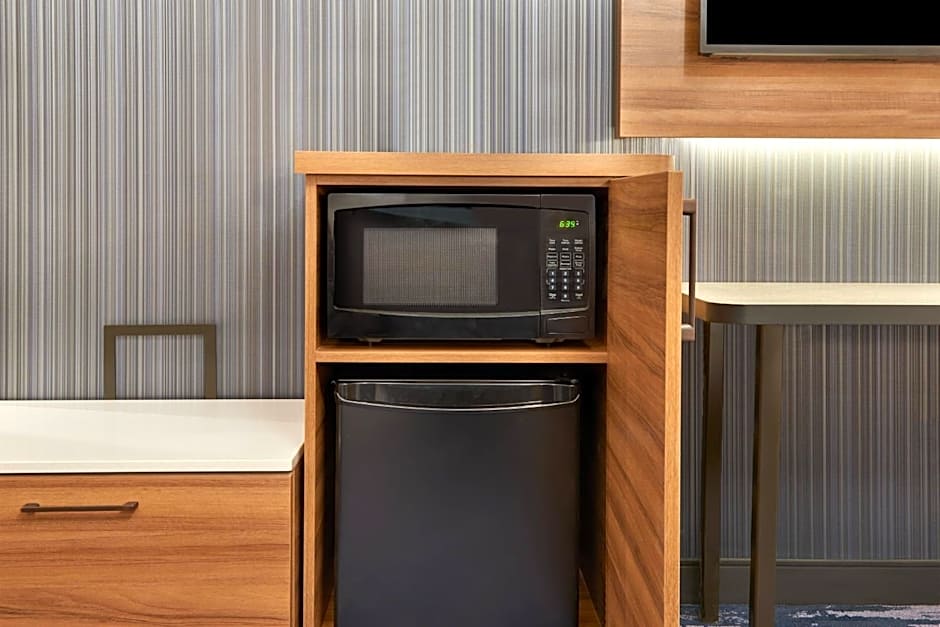 Fairfield by Marriott Niagara Falls, Canada