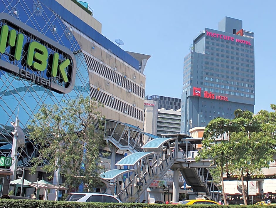 Mercure Bangkok Siam Hotel