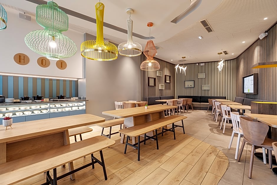 B&B HOTEL Lille Lillenium Eurasante