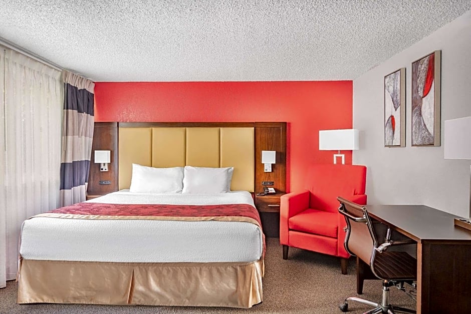 Ramada by Wyndham Keystone Near Mt Rushmore