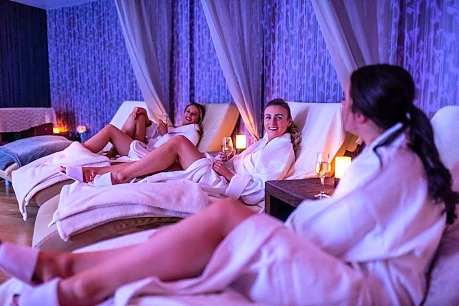 The Villa Rose Hotel & V-Spa