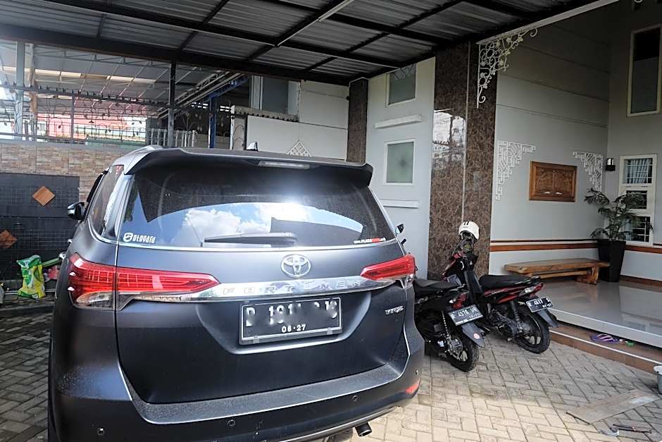 RedDoorz Syariah near Kampus UNSOED Purwokerto