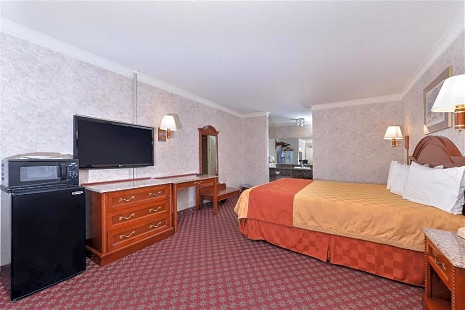 Americas Best Value Inn & Suites - Fontana