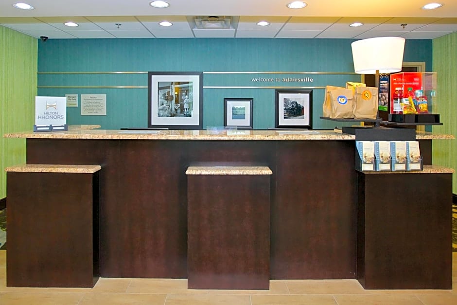 Hampton Inn and Suites Adairsville/Calhoun Area