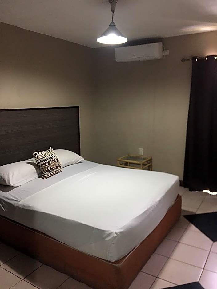 Elixir Apartment Hotel