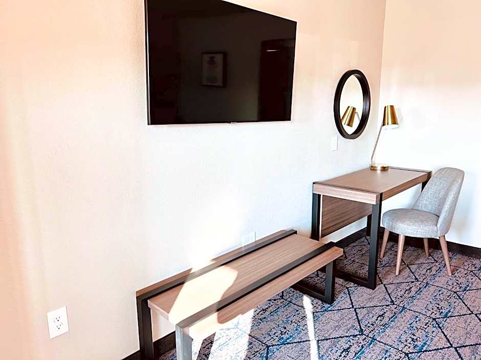 Ramada by Wyndham Modesto Yosemite Area