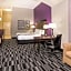 La Quinta Inn & Suites by Wyndham Desoto
