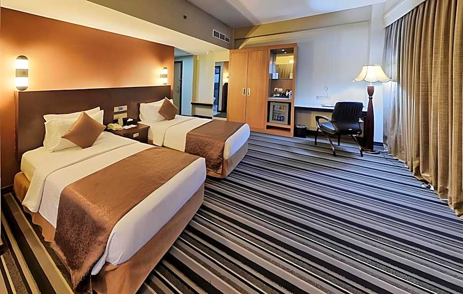 Pearl Grand By Rathna