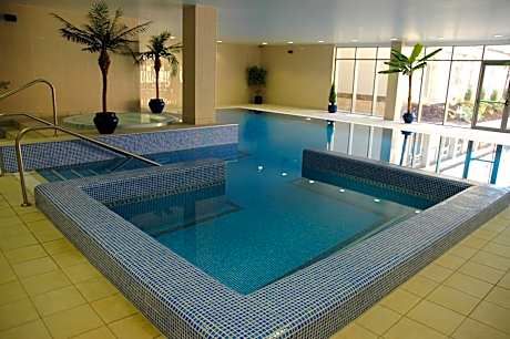 Rochestown Lodge Hotel & Spa