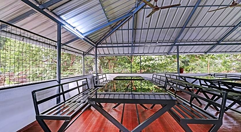 Treebo Nirupama Apartment, 750 M From Aluva Railway Station