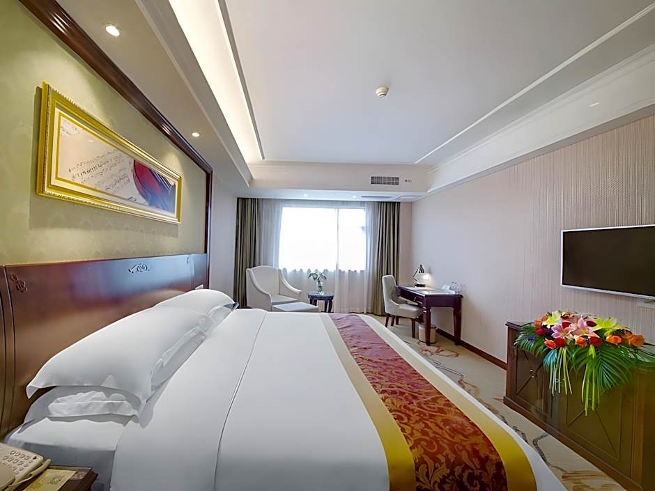 Vienna Hotel Guangxi Guilin North High-Speed Railway Station