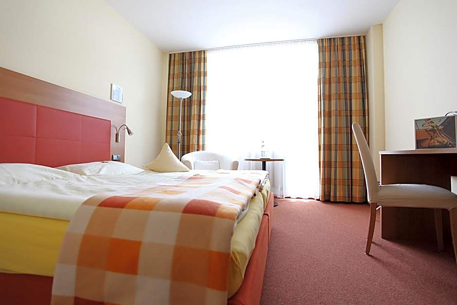 Hotel Garni Max Zwo