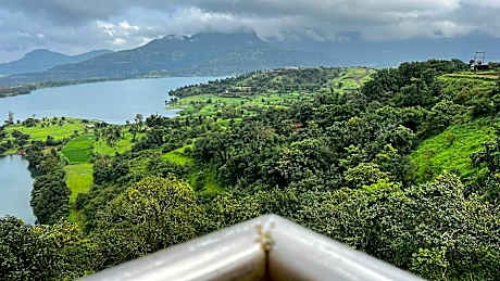 Hilltop Retreat Bhandardaha