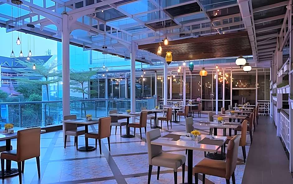 The Alana Yogyakarta Hotel and Convention Center