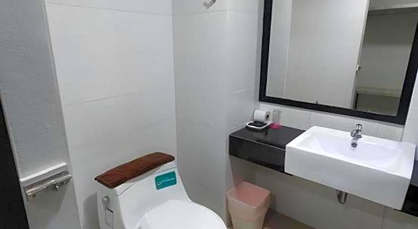Sattahip 9 Boutique Hotel