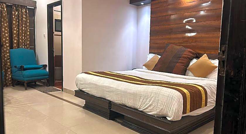 Hotel Cj International