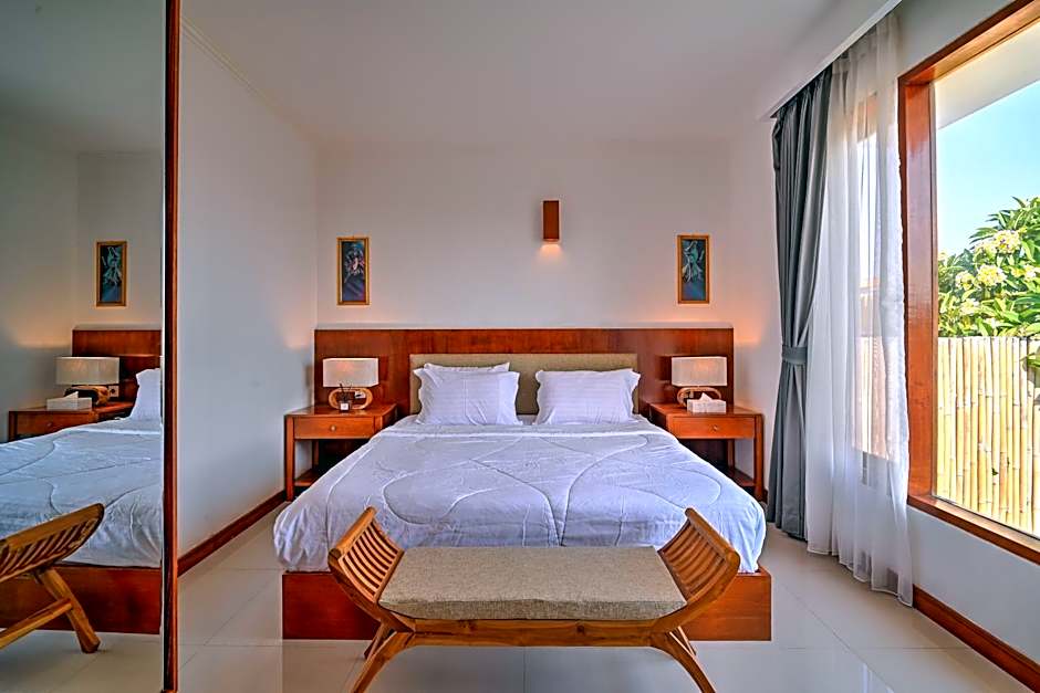 PRIVATE 3BR - Yash Villa at Seminyak