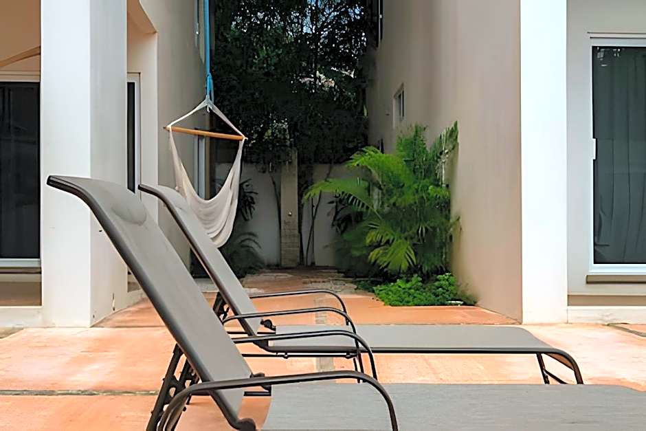 La Aurora Puerto Escondido