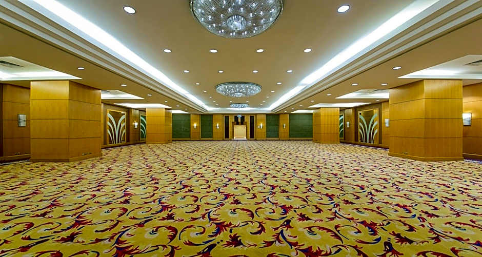 Millennium Central Kuwait Downtown