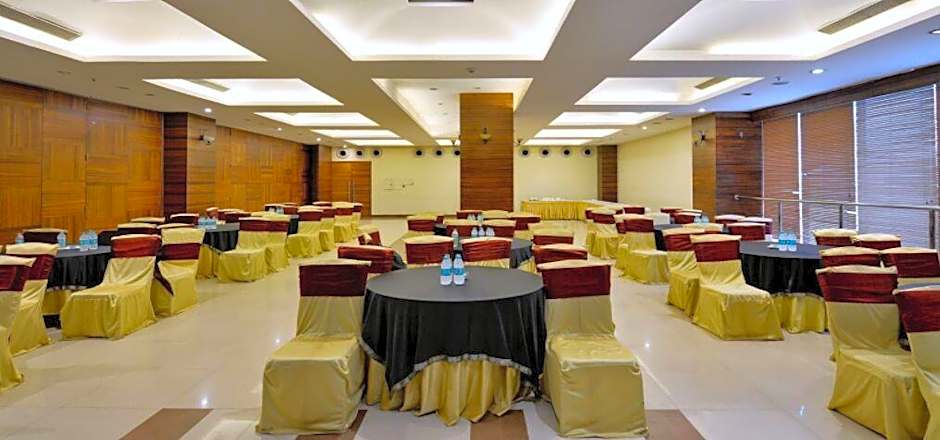 VijayaTej Clarks Inn Patna