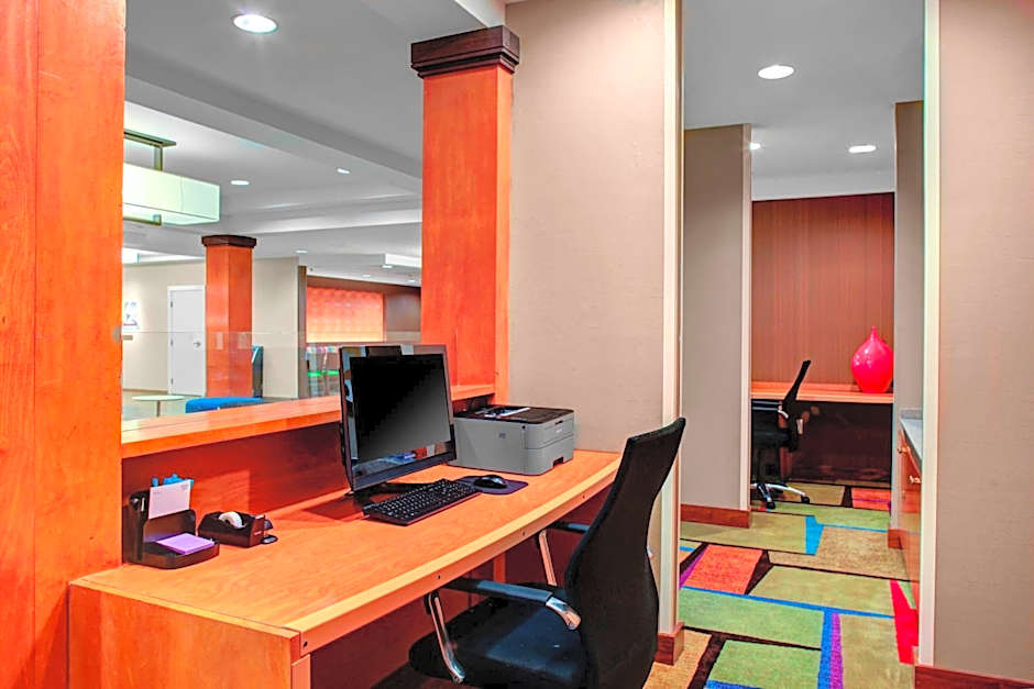 Fairfield Inn & Suites by Marriott Emporia I-95
