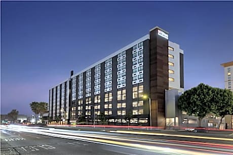 Hilton Garden Inn LAX Los Angeles Airport