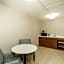 Holiday Inn Express Hotel & Suites Louisville East By IHG