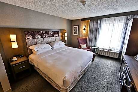 King Room - Non-Smoking