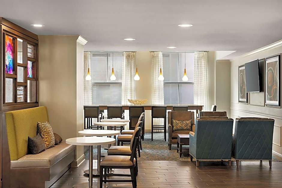 Hampton Inn By Hilton New Orleans-Downtown
