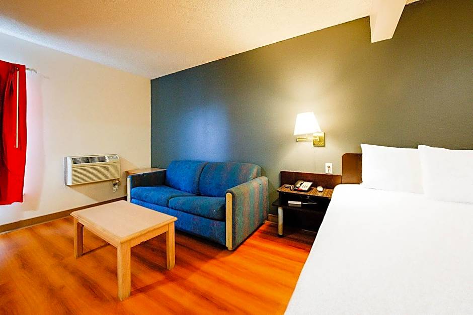 OYO Hotel Hermiston OR, Downtown