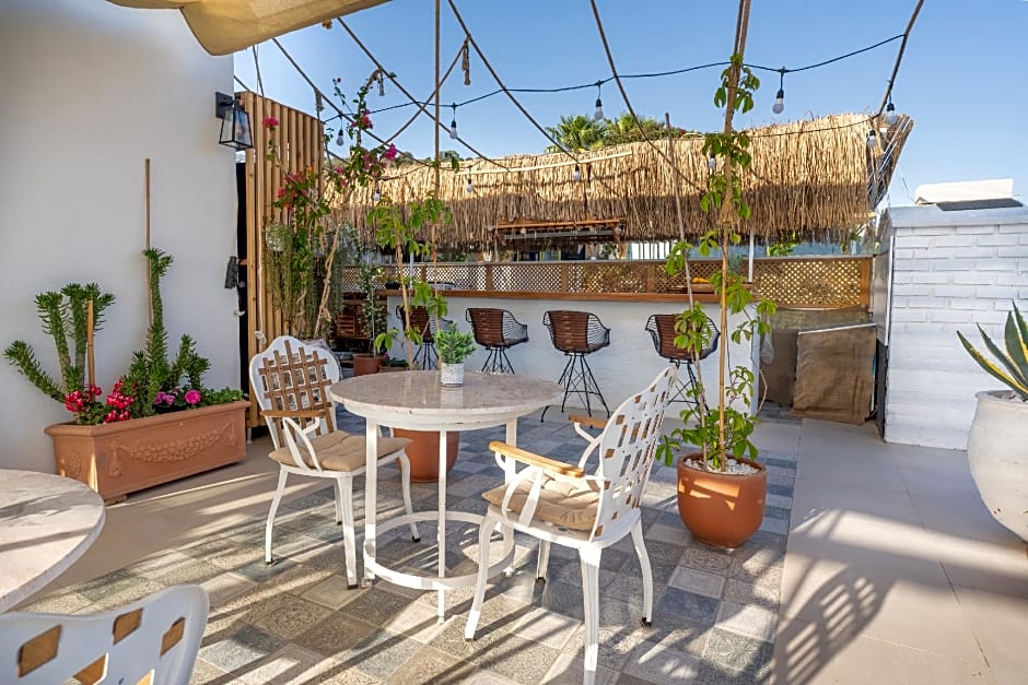 Liman Hotel Gumusluk
